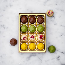 Load image into Gallery viewer, 12 Superboost Casholate Chocolates