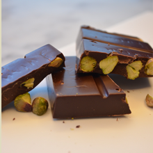 Load image into Gallery viewer, Solomon Islands & Dark Pistachio 75% Cacao