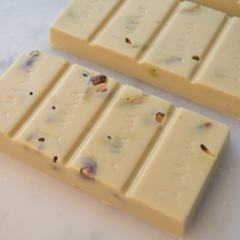 Load image into Gallery viewer, White Casholate & Pistachio