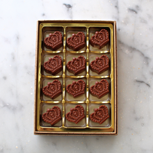 Load image into Gallery viewer, M*lk Casholate Crown Box