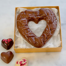 Load image into Gallery viewer, Casholate Heart