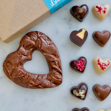 Load image into Gallery viewer, Casholate Heart