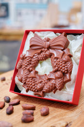 Cinnamon M*lk Chocolate with Candied Orange Christmas Wreath